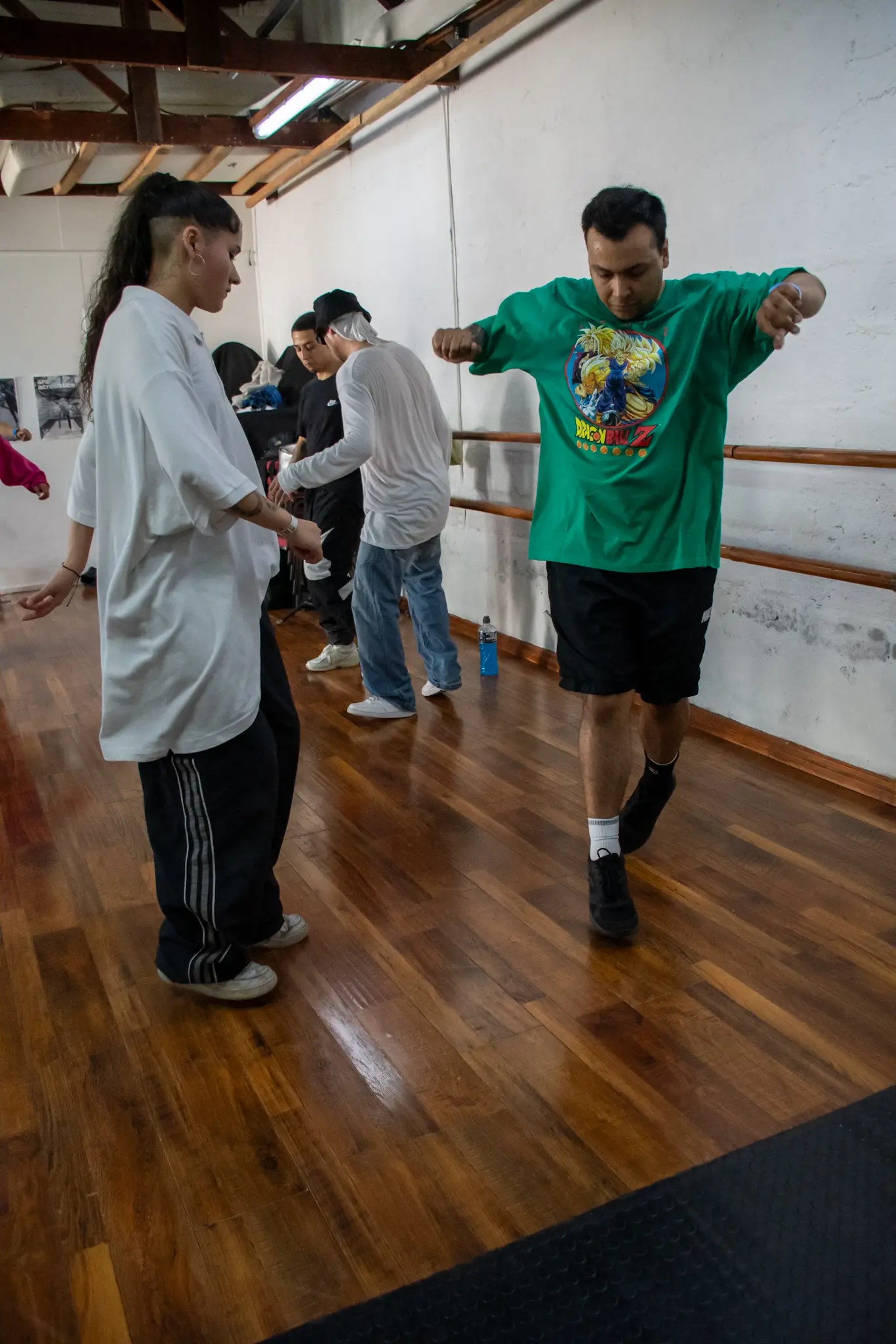 NayanCL enseñando Hip Hop